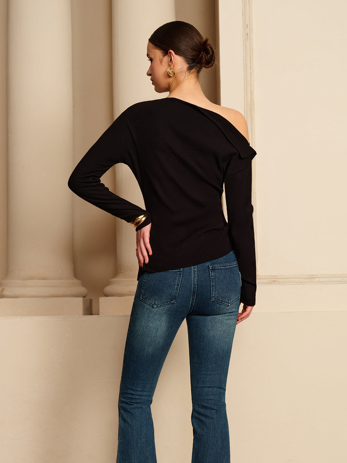 Asymmetrische Off-Shoulder Trui | Stijlvolle Pasvorm