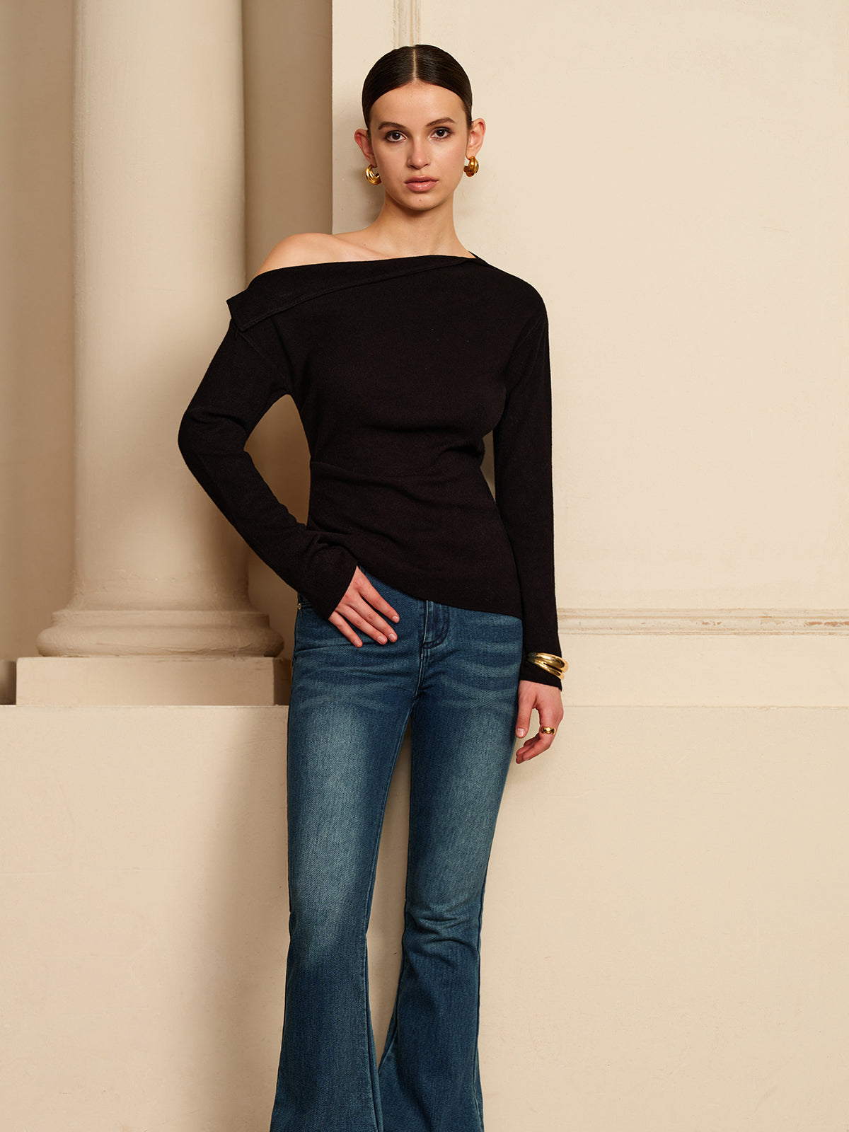 Asymmetrische Off-Shoulder Trui | Stijlvolle Pasvorm