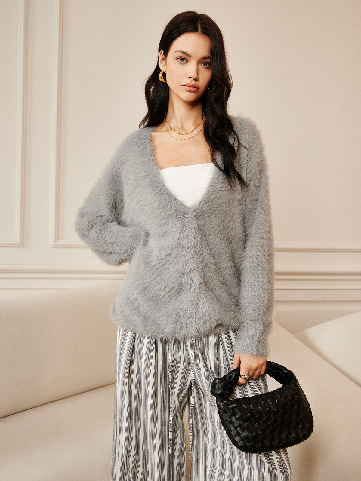 Fluffy V-Hals Cardigan | Zacht & Stijlvol