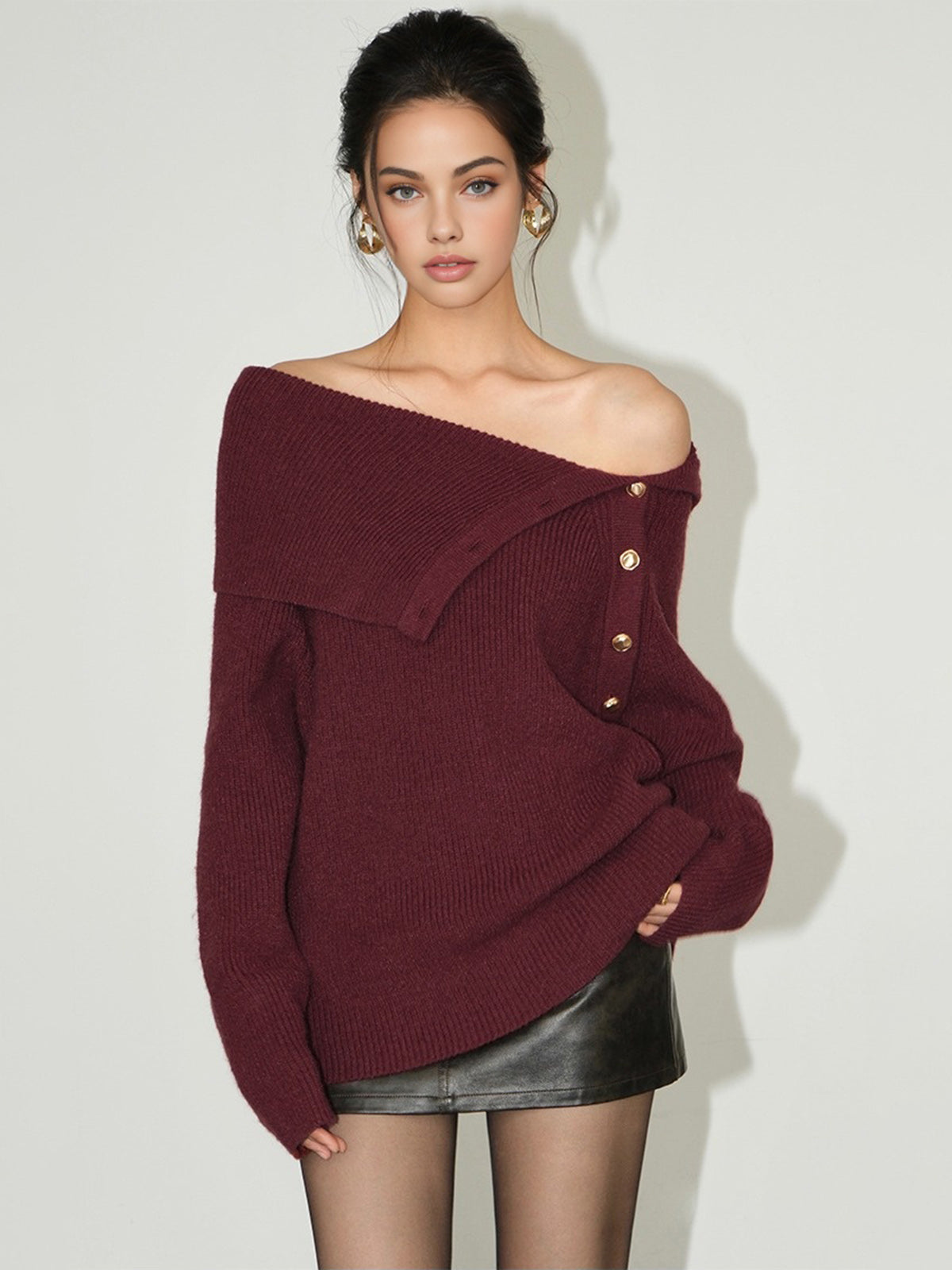 Gebreide Off-Shoulder Trui | Elegante Knopen