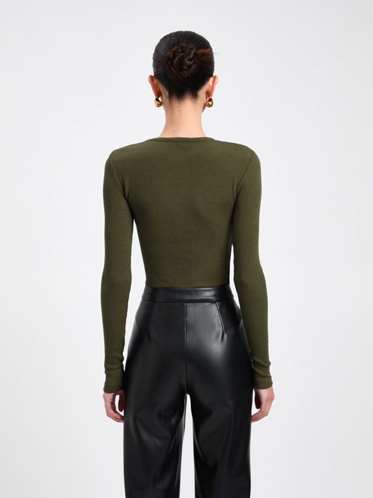 Geribde Longsleeve Top | Asymmetrische Knoopsluiting