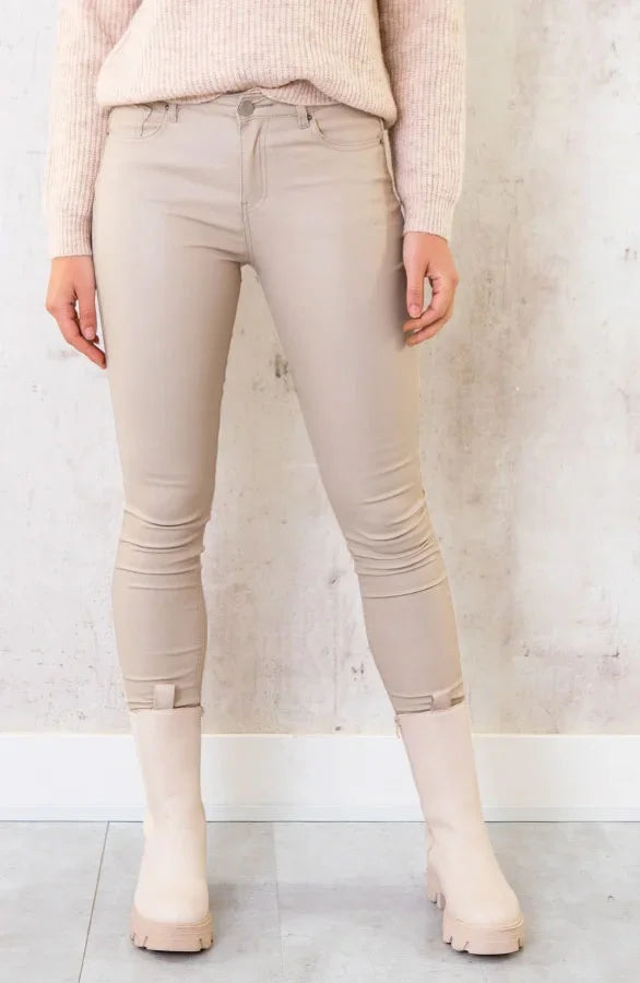 High-Waist Coated Skinny Jeans | Luxe Lederlook