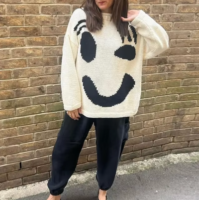 Oversized Smiley Trui | Warme Gebreide Sweater