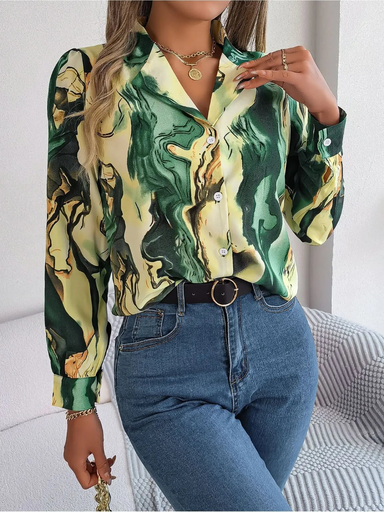 Satijnen Blouse Met Marmerprint | Chic & Stijlvol