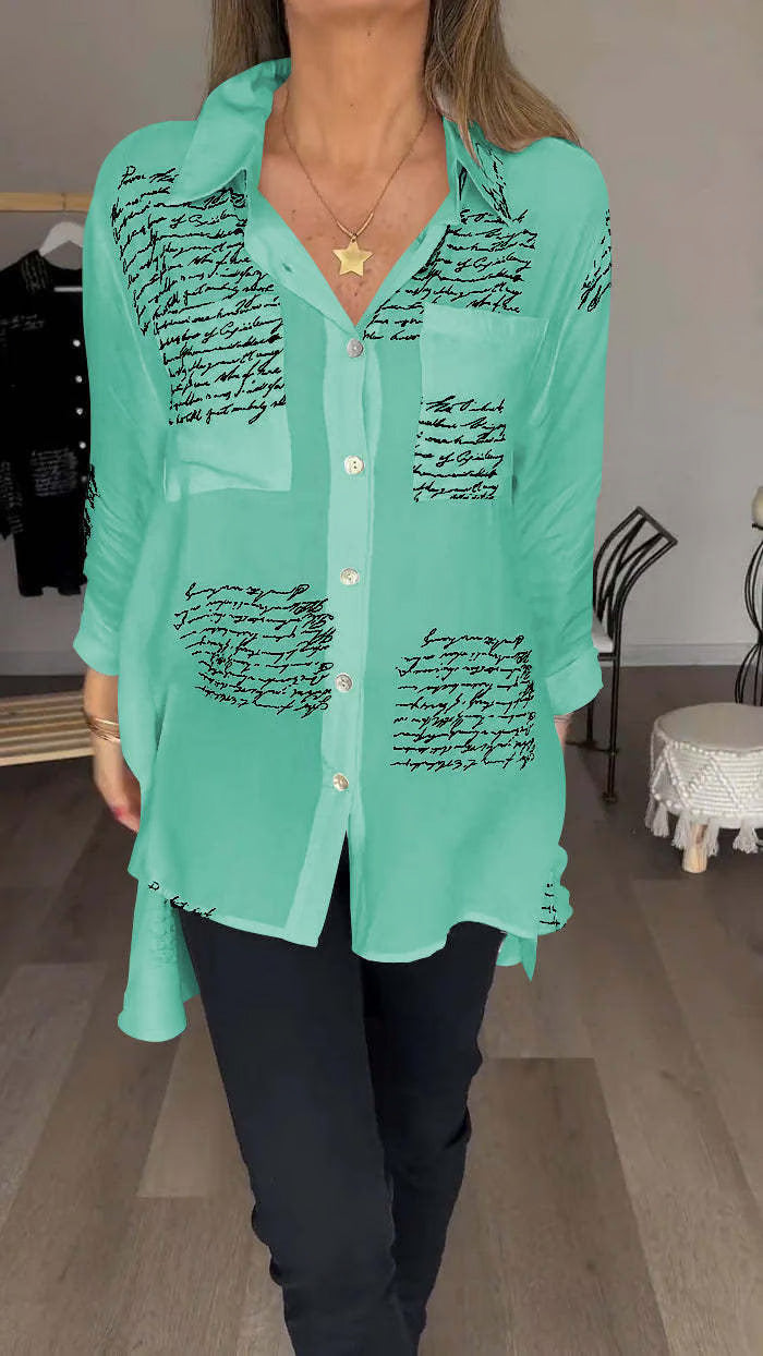 Trendy Blouse Met Schrijfprint | Elegante Look