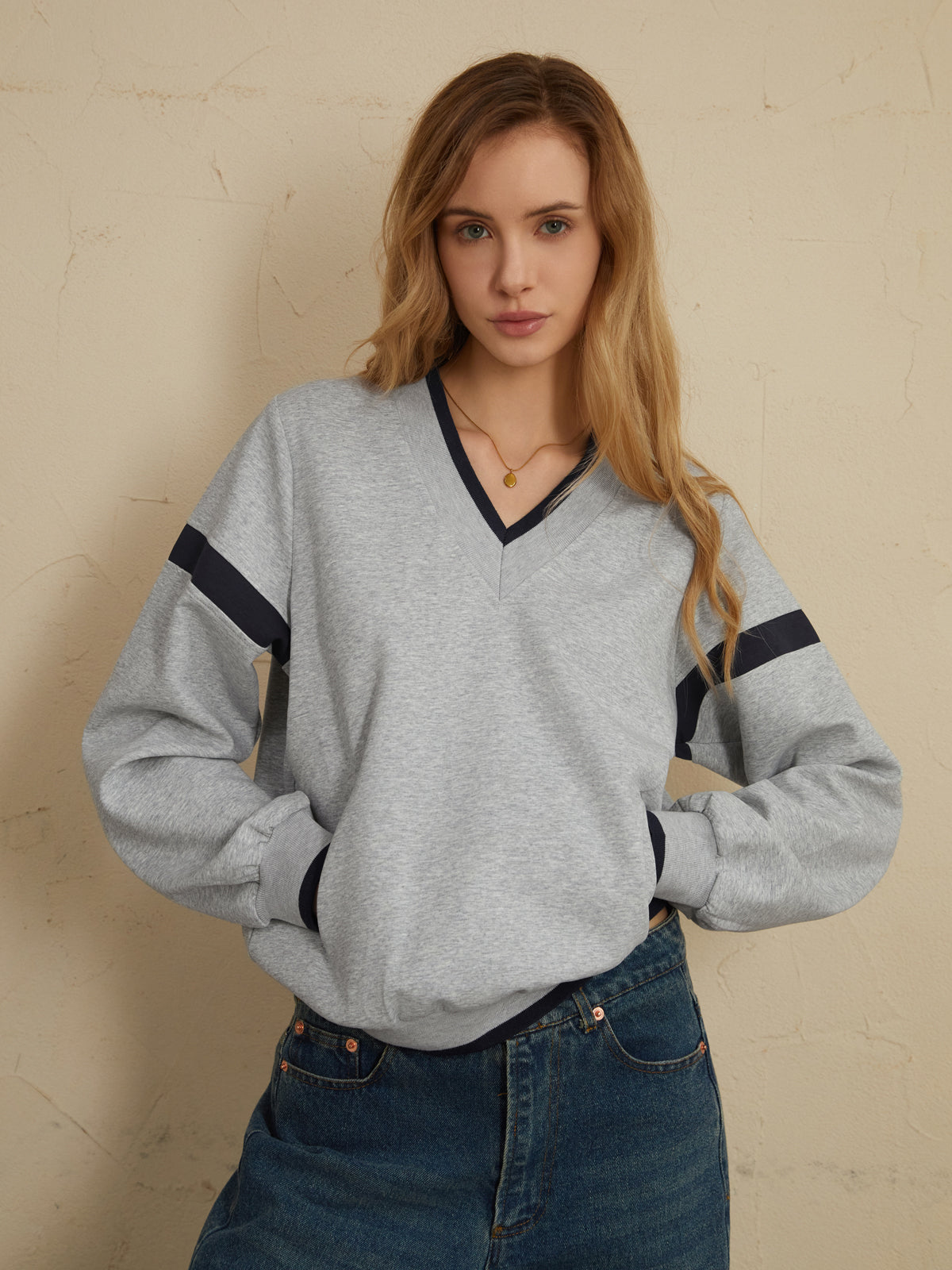 Trendy V-Hals Sweater | Casual Comfort